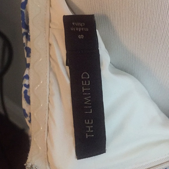 Blue & white patterned dress - Picture 6 of 6